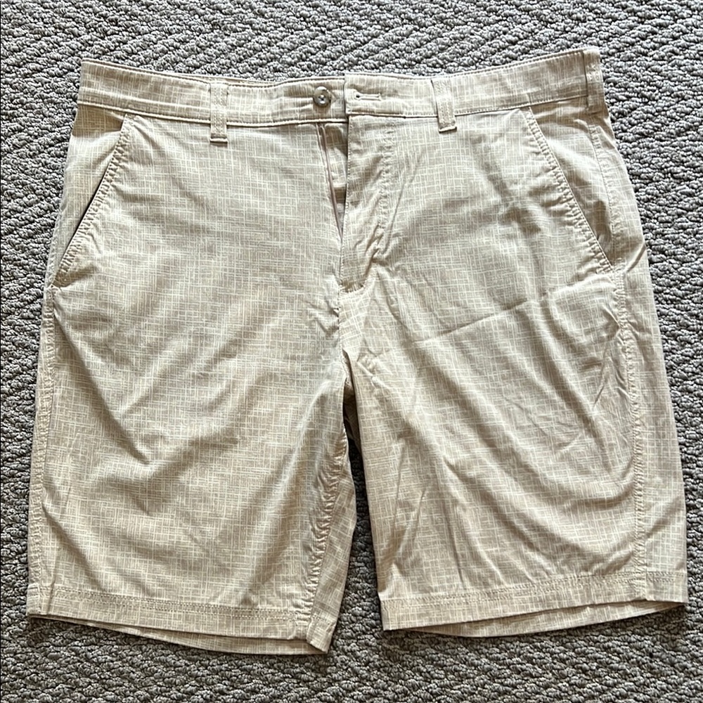 Eddie Bauer Men's Stretch Performance Shorts